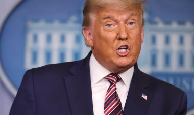 Twitter, Facebook and Instagram lock Trump's accounts, warning to close Permanent.