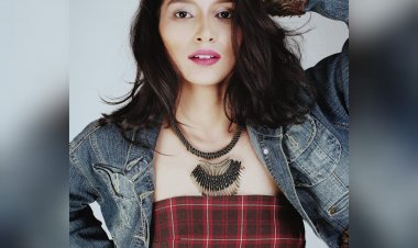 SHE ALWAYS WANTED TO BE MOON IN THE SKY - PAYAL RAJ