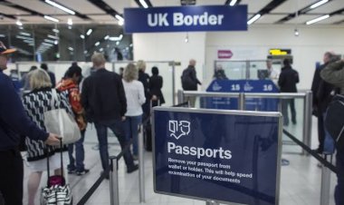 UK strained by another Covid variant:Imposes travel bans