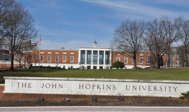 CSSE releases the data:  U.S. hit by the virus,4.24 lakh deaths