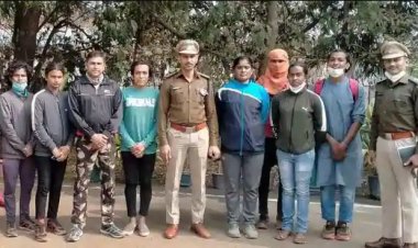 Chhattisgarh: These transgender women became part of the police force for the first time