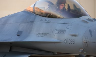 America sells most weapons in the world, China and Russia lag behind