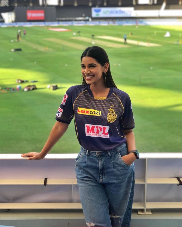 Jaspreet Bumrah and Sanjana Ganesan's Affair Hint was given by Suryakumar Yadav before IPL 2020