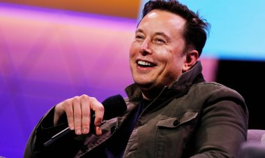 Tesla CEO Elon Musk mocked mobile phone manufacturers, said electric car concept is very easy to make