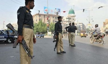 Hundreds of policemen corona infected in Pakistan, but Imran is not crawling on his ears, government not ready for vaccination