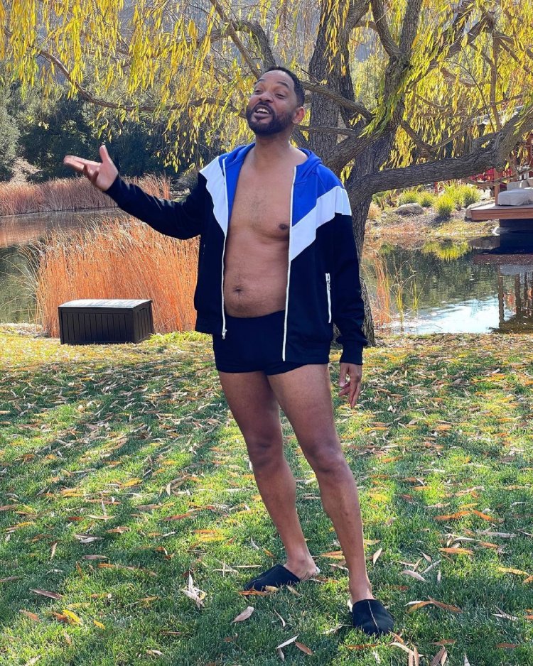 Will Smith has a bad situation in lockdown, shared his shirtless photo and said such a thing, the fans are also surprised