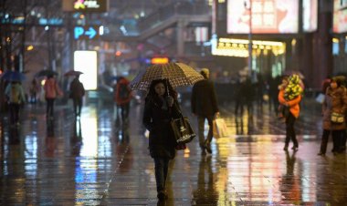Record rain in Beijing caused havoc, ban on all activities including sports, academics