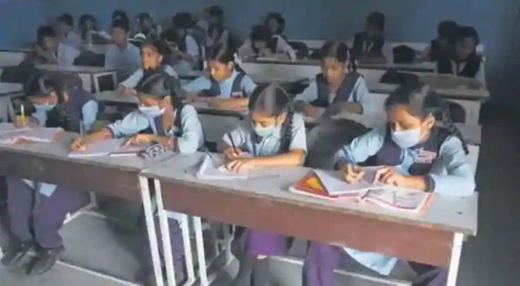 In Haryana including Gurugram and Faridabad, there will be no lunch in the school for four hours from today, nor will there be permission to leave the class for water.