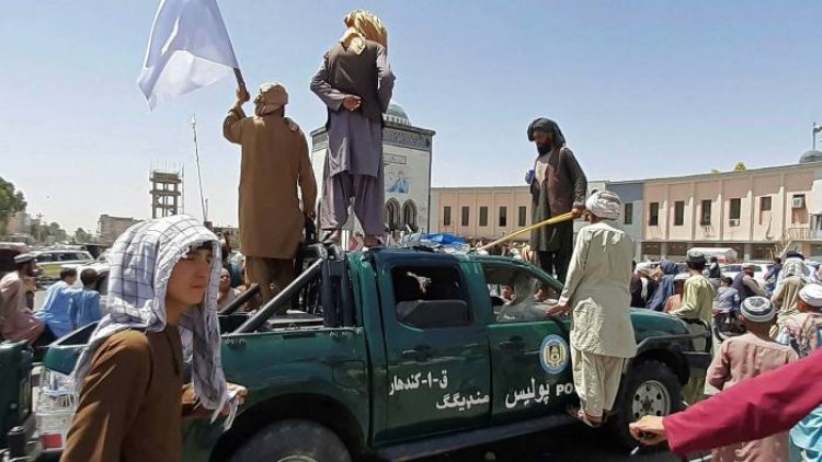 Taliban captured Afghanistan again, Ashraf Ghani and many top leaders left the country