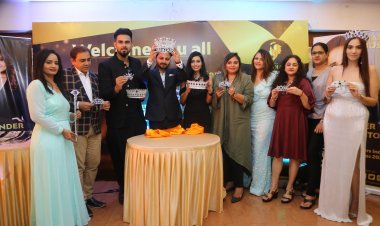 Grand Crown Launch of Mr Miss Mrs India Gems  was attended by Actor Tushar Sali, Jaydutt Vyas, Soumya gupta.