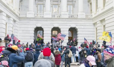 America: New disclosure in the Capitol violence case, the investigating committee released the video of Donald Trump