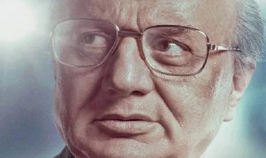 Anupam Kher will be seen in the role of Jai Prakash Narayan in Kangana Ranaut's film Emergency, new poster surfaced