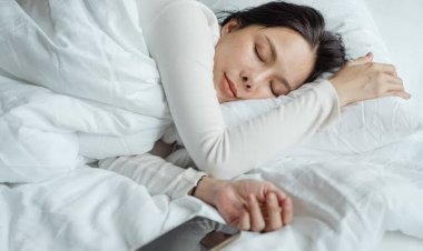 Health Tips: If sleep opens again and again at night, keep these special things in mind
