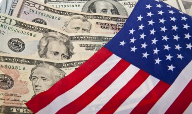 US Economy: US economy shrank 0.9% in last quarter, country nears recession