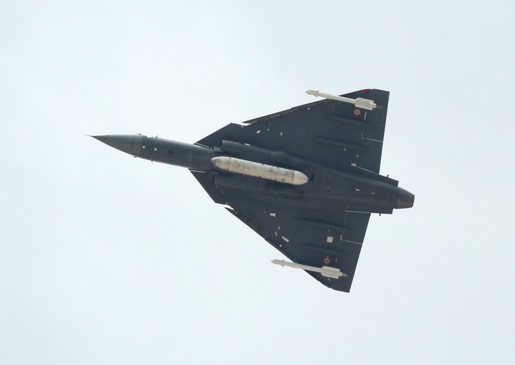 Tejas Fighter Jet: Increasing demand for Tejas fighter jet, 6 other countries including America showed interest