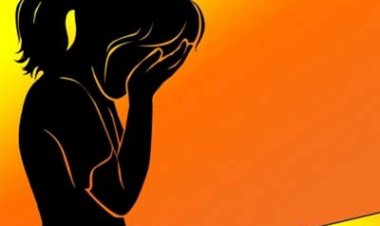 The truth of rape came to the fore when the girl was pregnant, since 8 months, the family was believing acidity