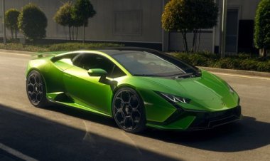 Lamborghini Huracan Tecnica with a top speed of 325km to be launched tomorrow, know expected price, features and mileage