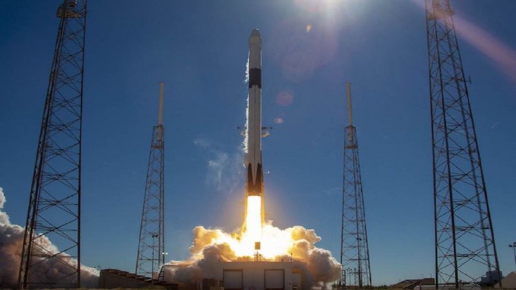 Starlink Spacecraft: SpaceX launches land rocket with 54 Starlink satellites into sea