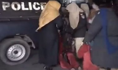 Pakistan: Police atrocities on Baloch forcibly dragged women of Pakistan on the streets of Karachi