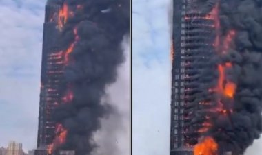 China's skyscraper in the grip of fierce fire, there are many offices and dozens of floors