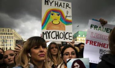 Increasing demonstration of women regarding hijab in Iran, President Raisi draws red line