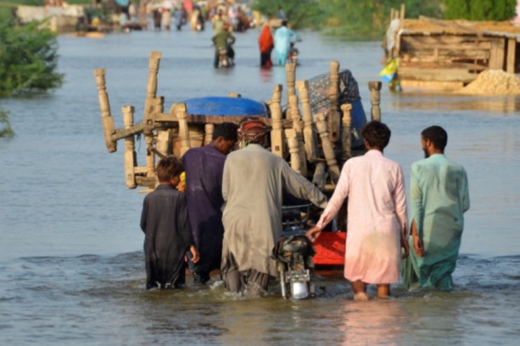 Pakistan Floods: Along With The Floods In Pakistan, Now Waterborne ...