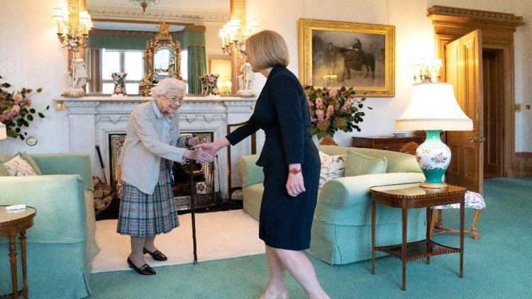 Britain New PM: Queen Elizabeth Truss appointed as the new Prime Minister of Britain, soon the new cabinet will be sworn in