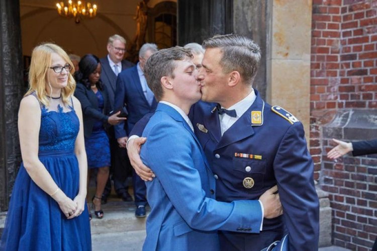 Gay marriage legal in Switzerland, many benefits of this marriage are available here