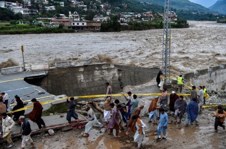 Pakistan Floods: Floods wreaked havoc in Sindh, Pakistan, outbreak of infection became uncontrollable