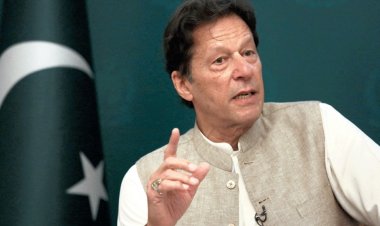 Pakistan Politics: Arrest warrant issued for former PM Imran Khan over threats to female judge