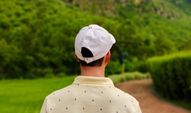 Nikhil Priyansh a young digital entrepreneur expert in all facets of digital marketing