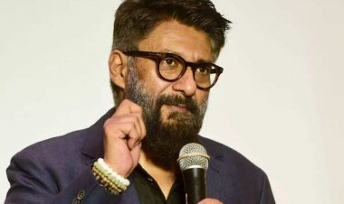 The Kashmir Files dictator 'Vivek Agnihotri' calls bollywood 'deaf and dumb', for not leaning and understanding simple maths