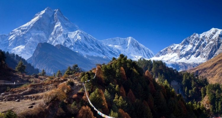 Nepal: Heavy avalanche again near Manaslu Base Camp, two climbers died last week