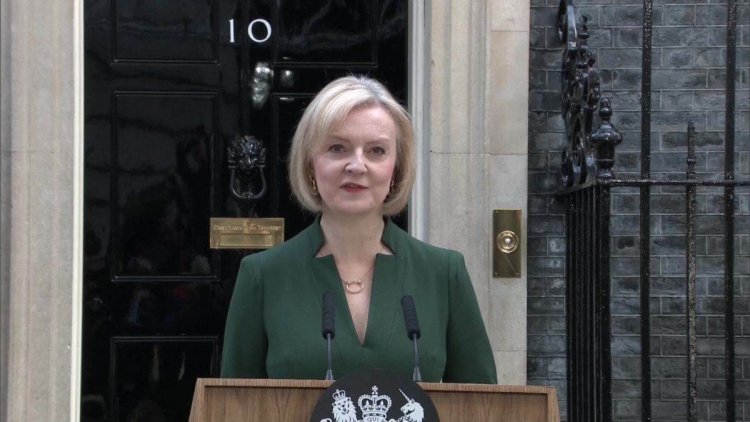 UK Politics: Liz Truss congratulates new PM of UK Rishi Sunak, expresses support for Ukraine