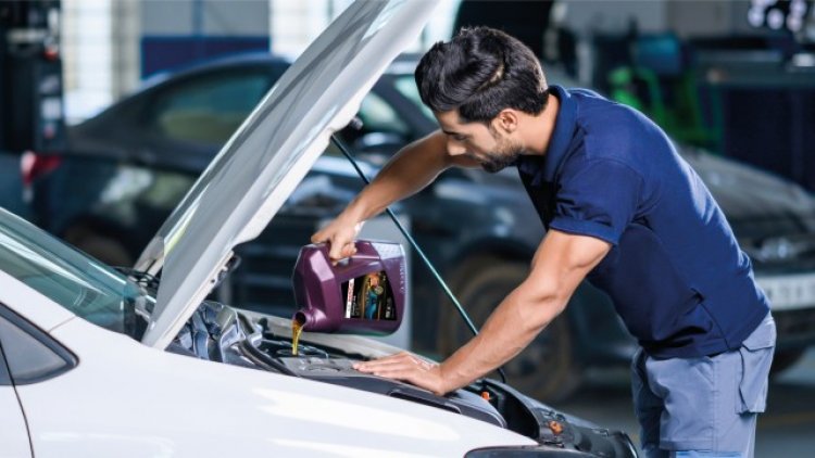 Do not trust mechanic, these important things related to engine oil will save you thousands of rupees