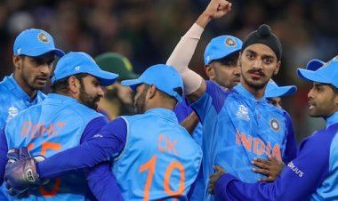 T20WC 2022: Team India reached Adelaide for the semi-finals, welcomed by fans - watch Video!