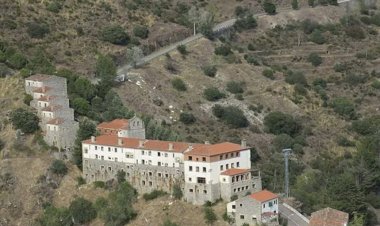 The entire village of Spain is being sold in the sale, the price is only Rs 2 crore