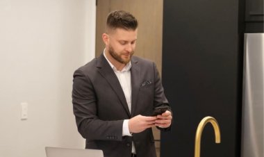 Realtor and travel influencer Alex Drobin to become a real estate coach for aspiring investors in Canada
