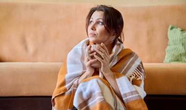 Ever wondered why women feel cold more than men?