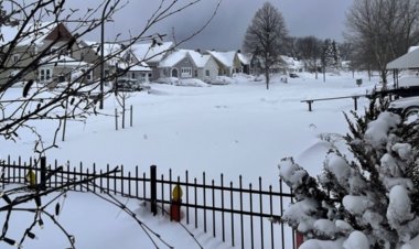Snowfall out of control in America, temperature drops up to 55 degrees in some areas; Houses and vehicles covered with snow