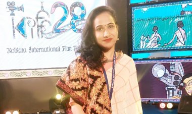 Author Alisha Begum Was Spotted at The Closing Ceremony of Kolkata International Film Festival