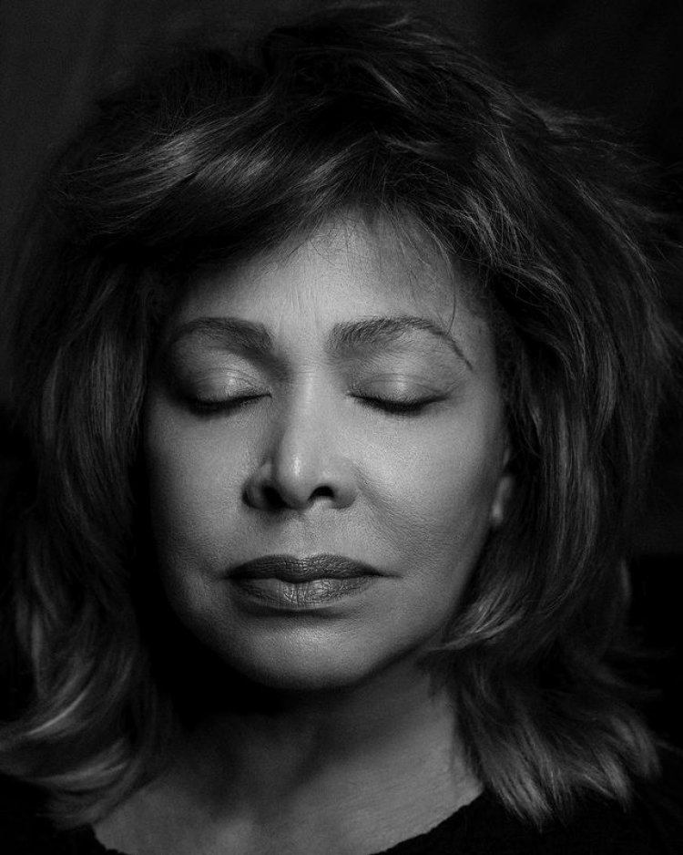 Singer Tina Turner, immersed in mourning after losing her son, shared a very emotional post