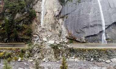 Flood-like conditions in California due to rain and storm; Many flights cancelled, people being evacuated from cities