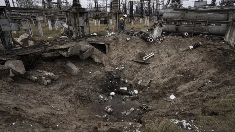 Russia-Ukraine War: Missile Barrage Cuts Power and Water Across Ukraine