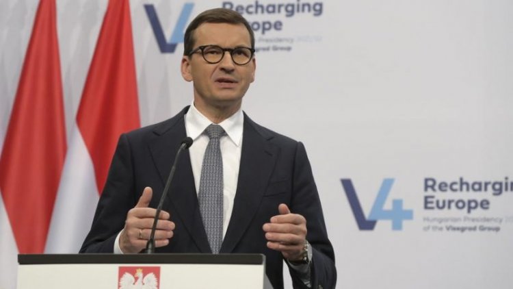 Poland can send Leopard tank to Ukraine, PM Mateusz Morawiecki said – permission will be sought from German