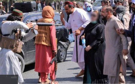 Taliban's Dictatorship: 11 people including 2 women publicly lashes in Afghanistan's Badakhshan province