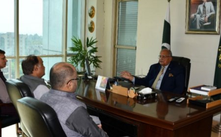 Pakistan: minister 'Riaz Pirzada' reveals 'Former ISI chief wanted to bring back TTP terrorists'