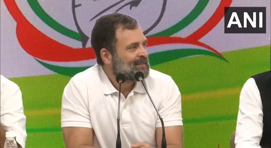 'Put the BJP flag on your chest'.....Rahul Gandhi insults journalist day after the disqualification from Lok Sabha