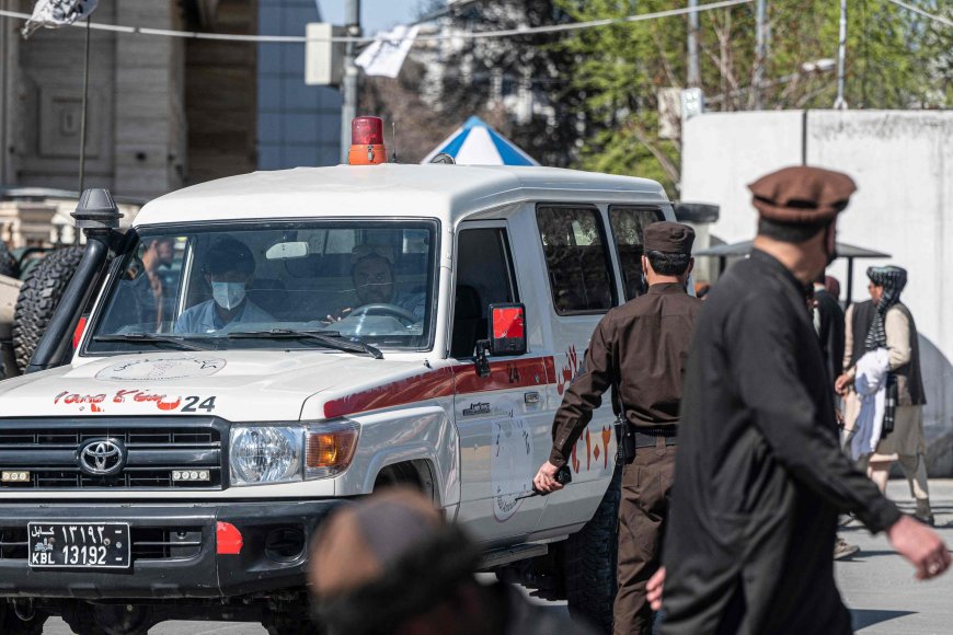 IS suicide attack near Afghan Foreign Ministry, six civilians killed; many injured