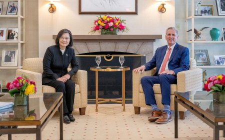 China deploys warships near Taiwan after US House Speaker 'Kevin McCarthy' meets Island President, Report